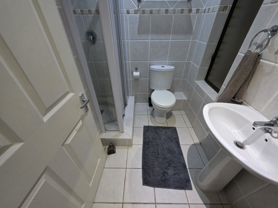 2 Bedroom Property for Sale in Ferreira Town Eastern Cape
